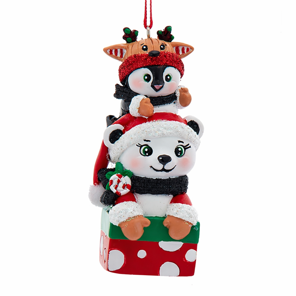 Kurt Adler kerstornament - Pinguïn en IJsbeer in cadeau