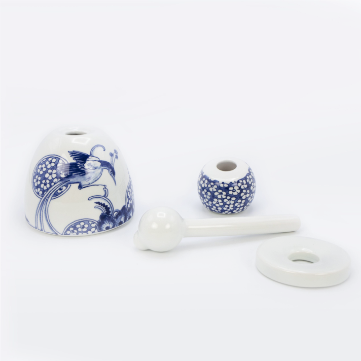 Royal Delft decoratie - Proud Mary - Flower Peacocks